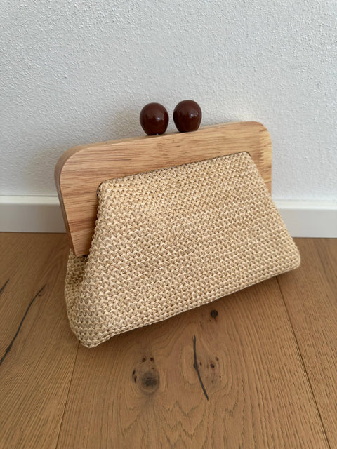 Pochette POLLY en raphia et bois