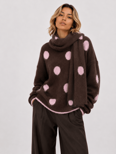 Pull Maille avec Écharpe Assortie – Collection à Pois AP201