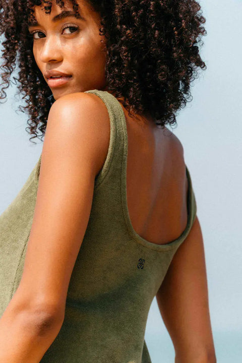GILI'S - Robe éponge - Dark Khaki - Pour Femme - sportium store