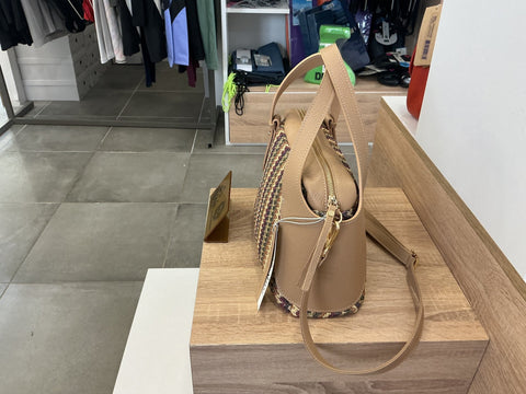 Intérieur sac à main cuir Bruno Rossi — organisation intérieure