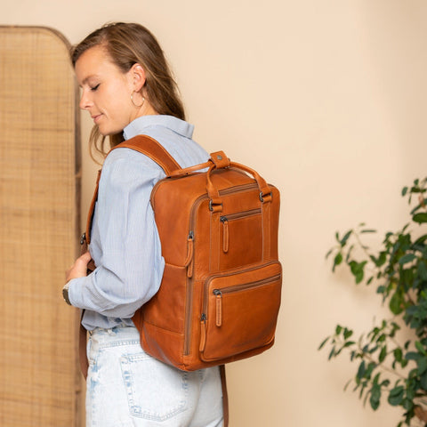 Sac à Dos Ordinateur Cuir The Chesterfield Brand Calden Cognac