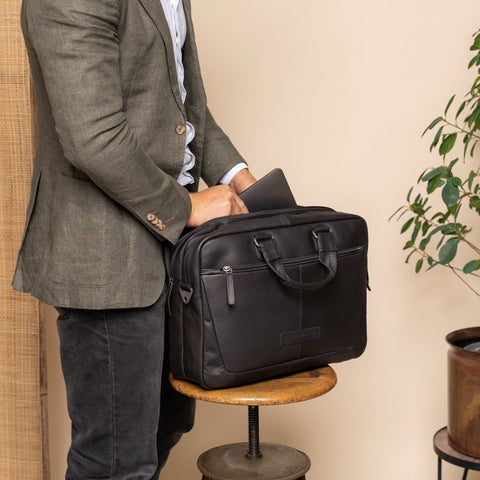 Sacoche Ordinateur The Chesterfield Brand en Cuir Seth - Noir