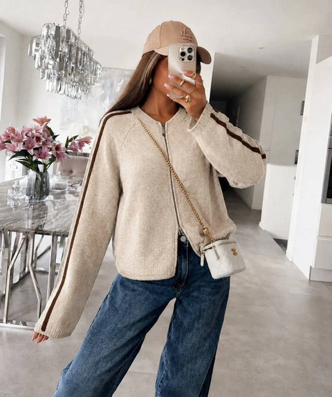 Gilet zippé en maille à bandes contrastantes