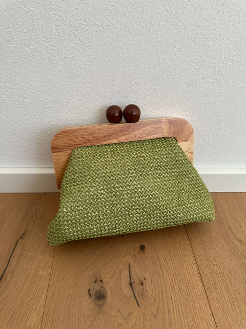 Pochette POLLY en raphia et bois